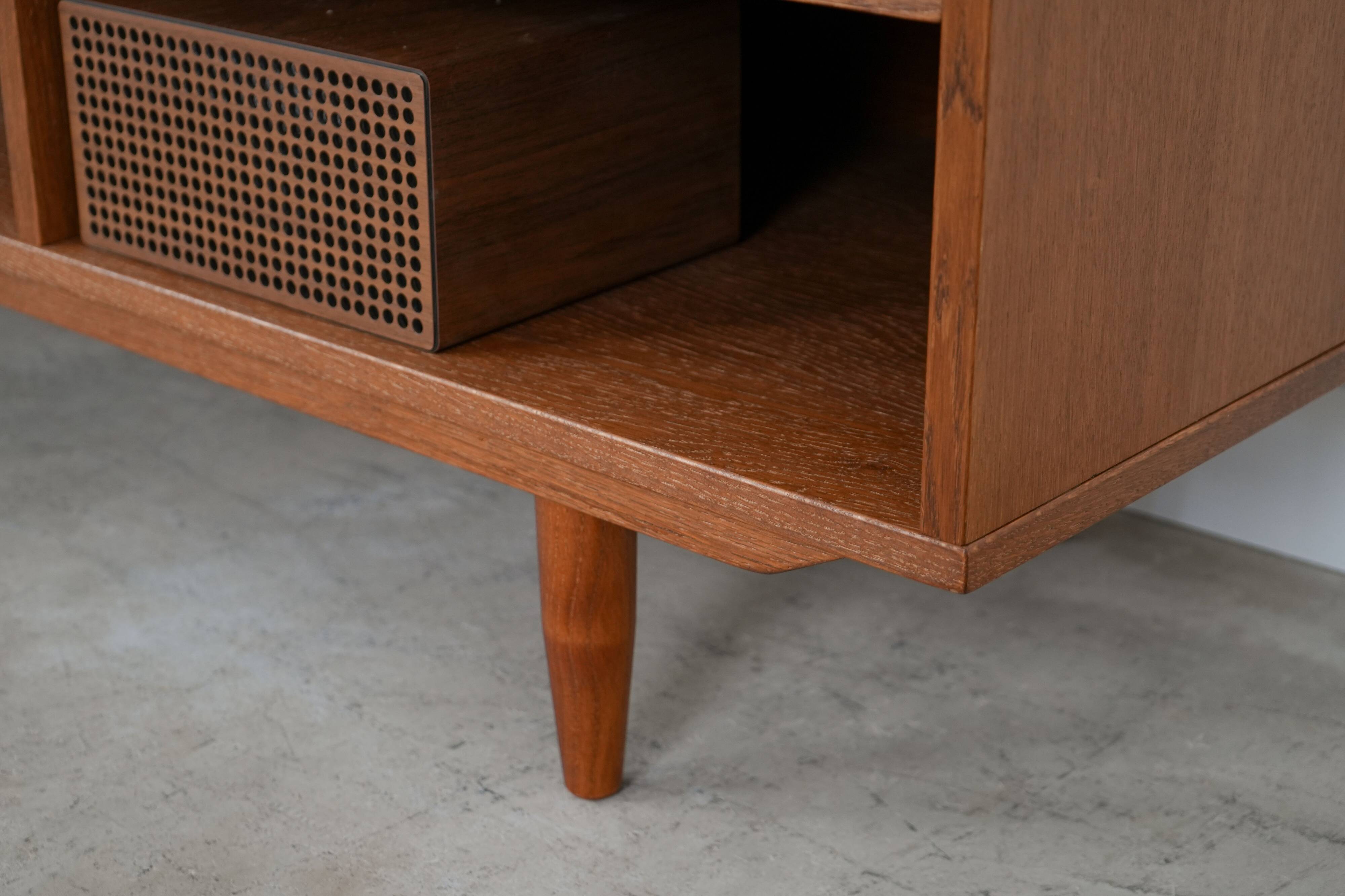 Buffet en chêne, design scandinave