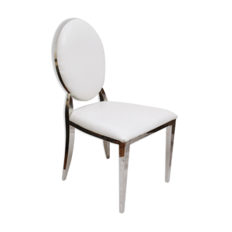 Chaise skaï blanc et pieds chromés