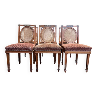 Suite de 6 chaises de style Louis XVI