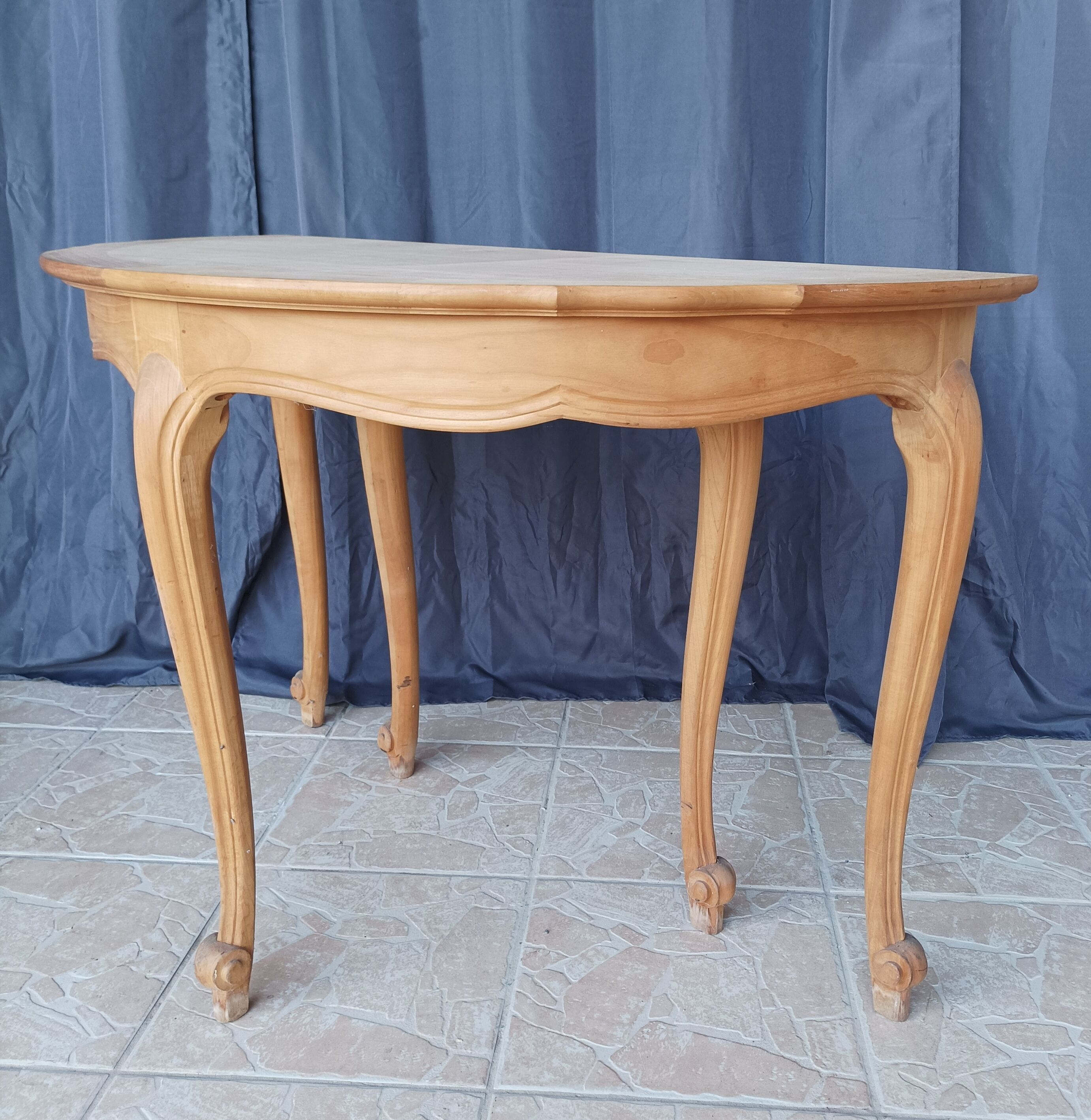 Half-moon beech console