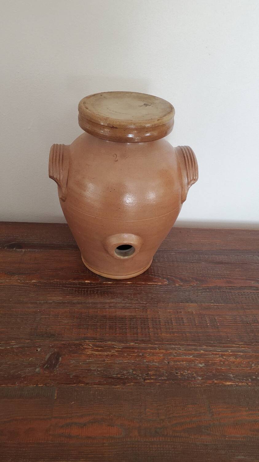 Vintage stoneware vinegar maker