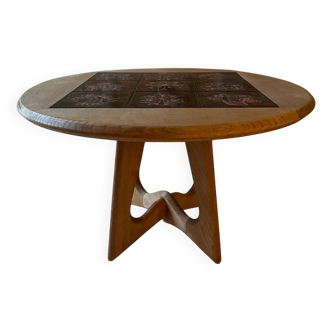 Coffee table by Guillerme & Chambron