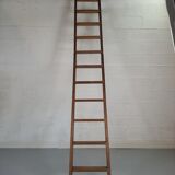 Retractable miller's ladder