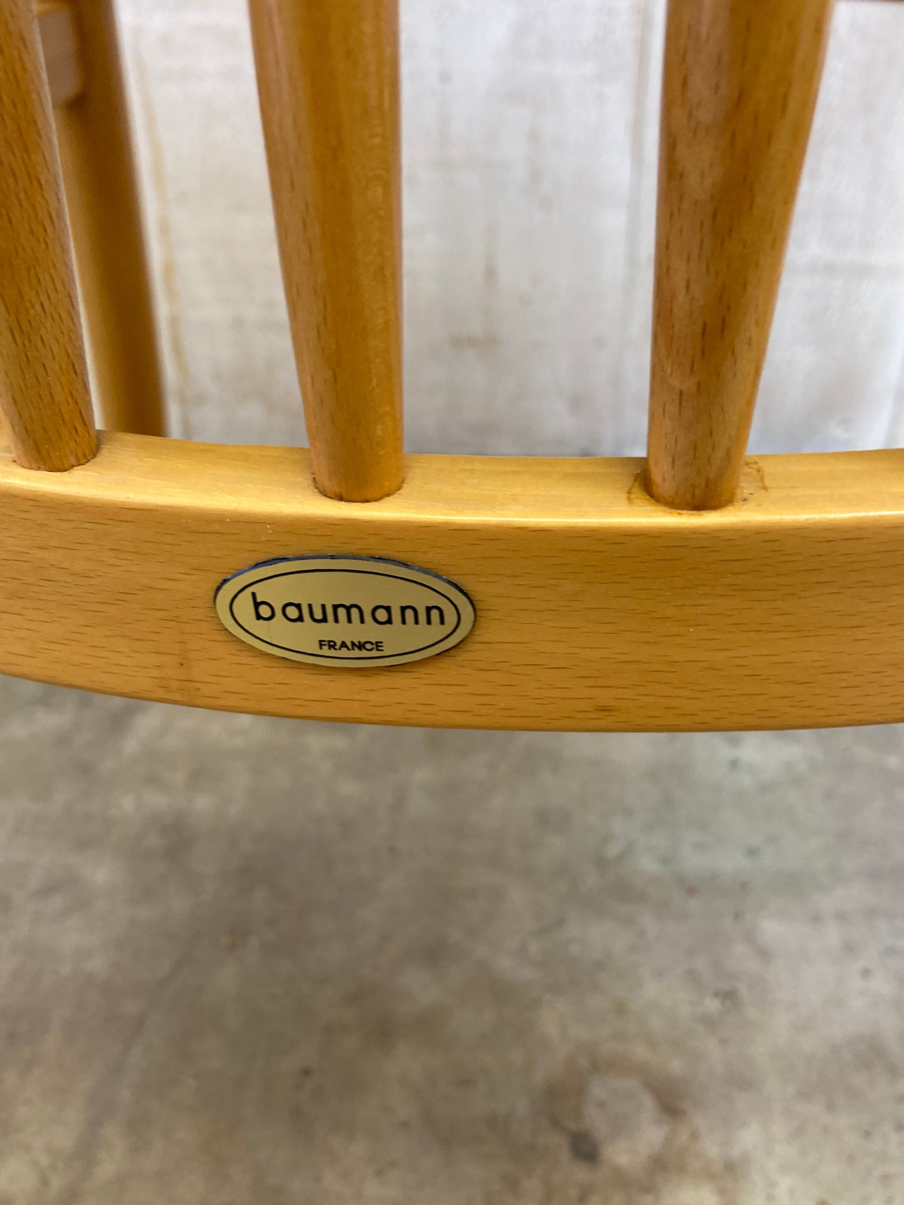 Baumann chair canned