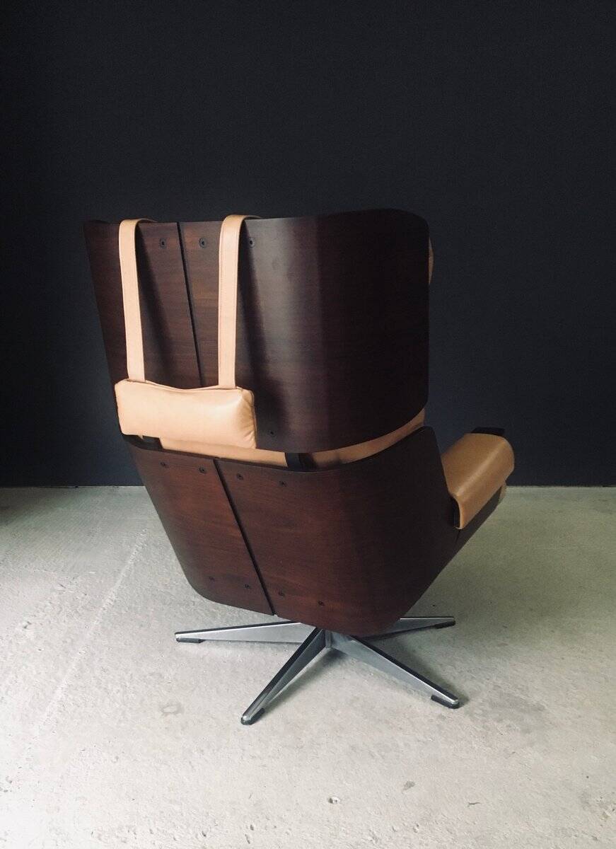 Set of Mid-Century Modern Leather Lounge Chair and Ottoman, Germany, 1960s