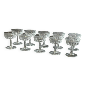 Set of 10 cut glass aperitif glasses