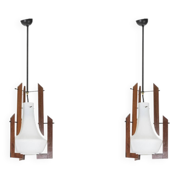 Ico Parisi. Paire de suspensions en opaline. Années 1960.