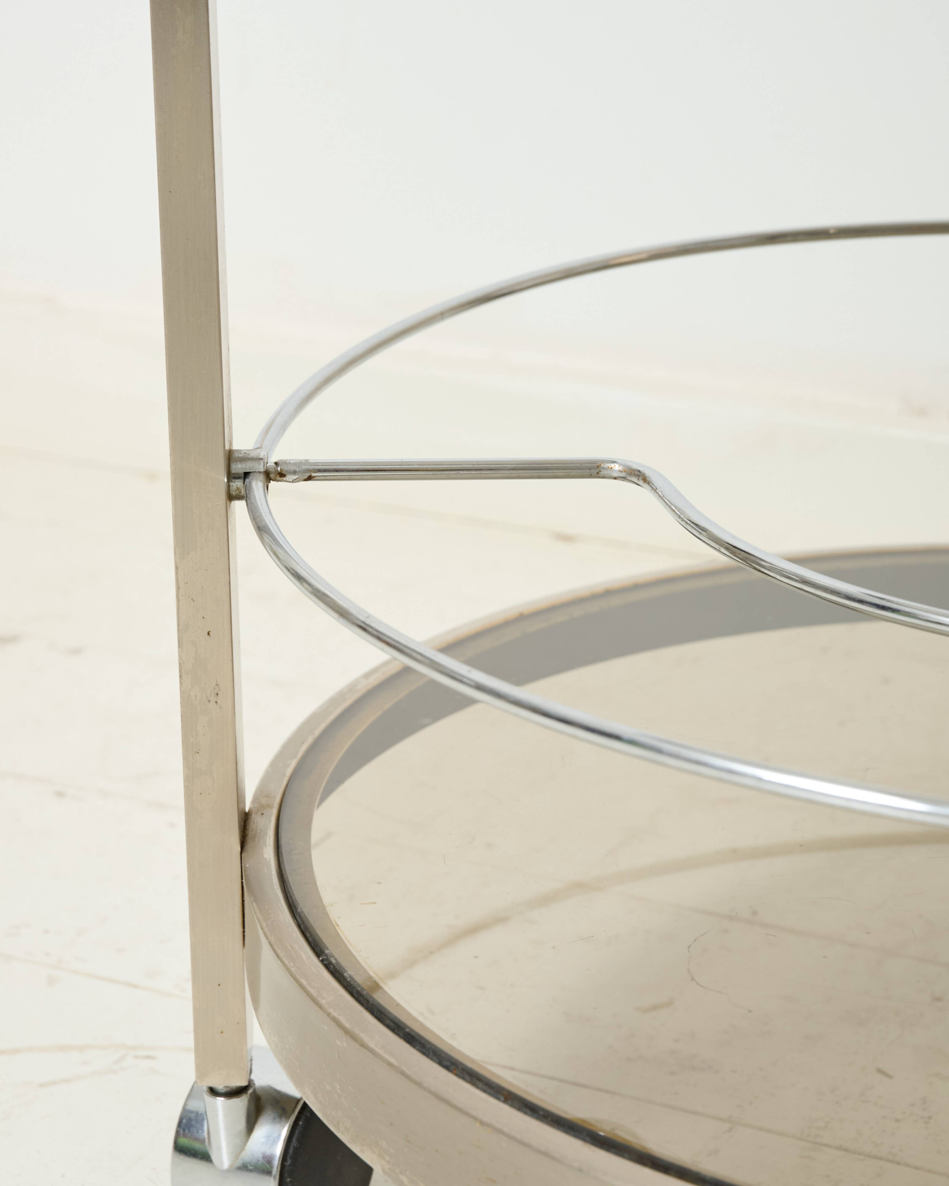 Round brushed aluminium dessert table, 1970-1980