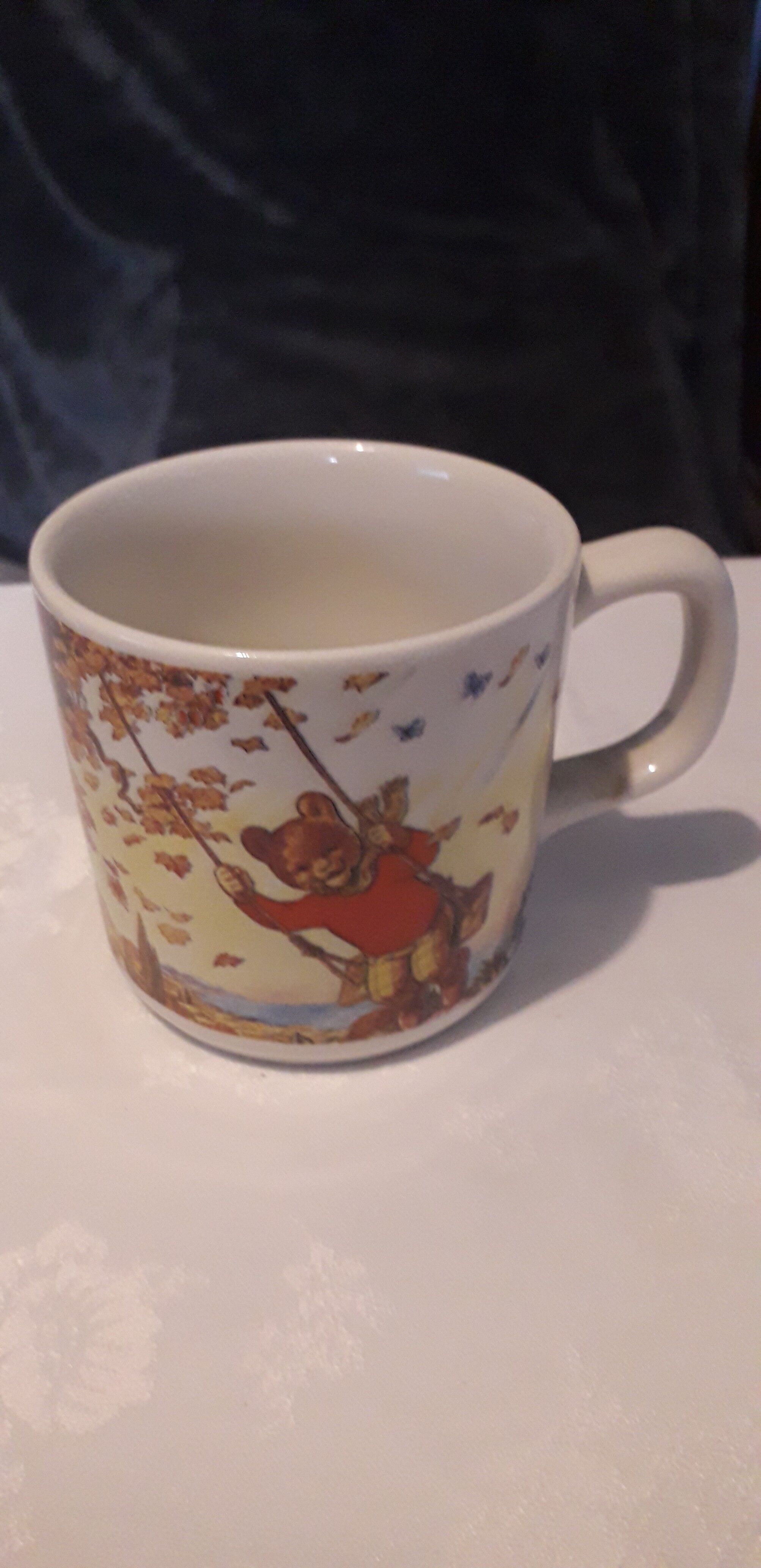 Children's breakfast set: a mug, a corn flakes bowl and a "Rupert Bear" plate from Wedgwood