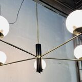 Lustre 5 feux en opaline blanche et métal, années 60