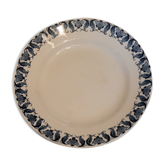 Standing presentation plate