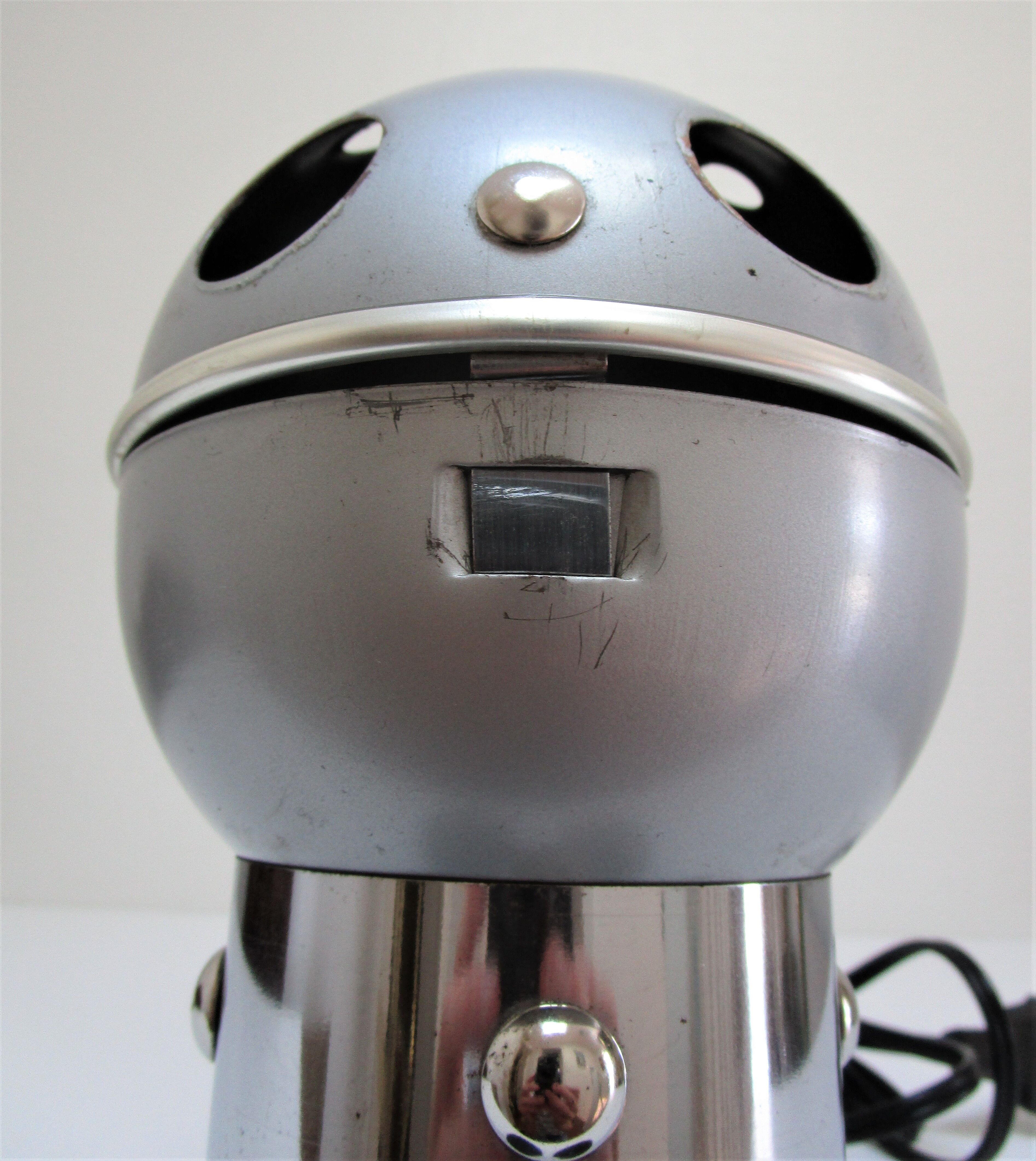 Robot lamp by satco space age 70s