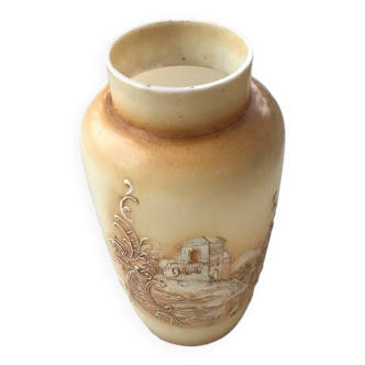 Vase en opaline