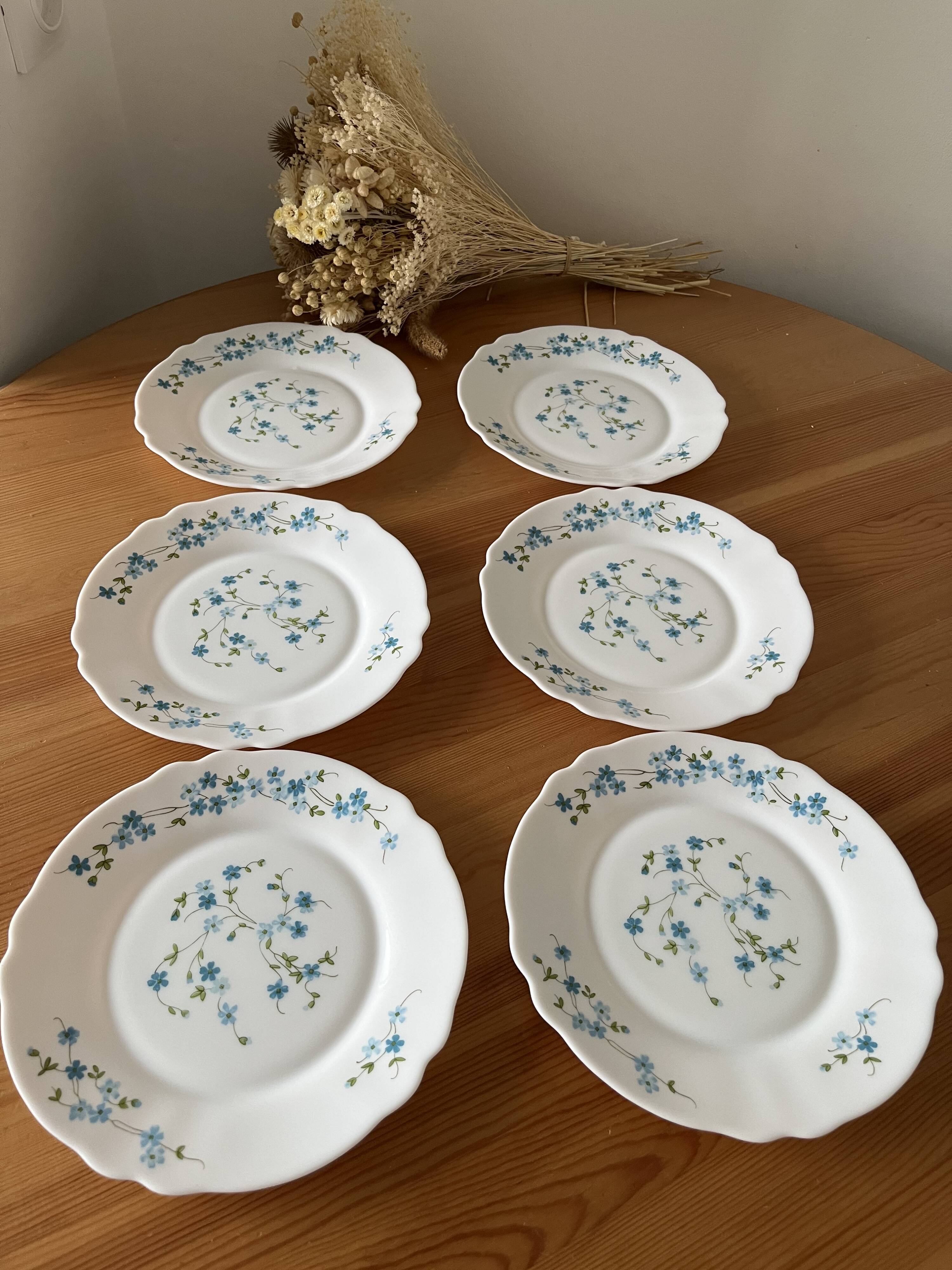 Vintage forget-not dessert plates