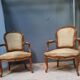 Paire de fauteuils de style Louis XV