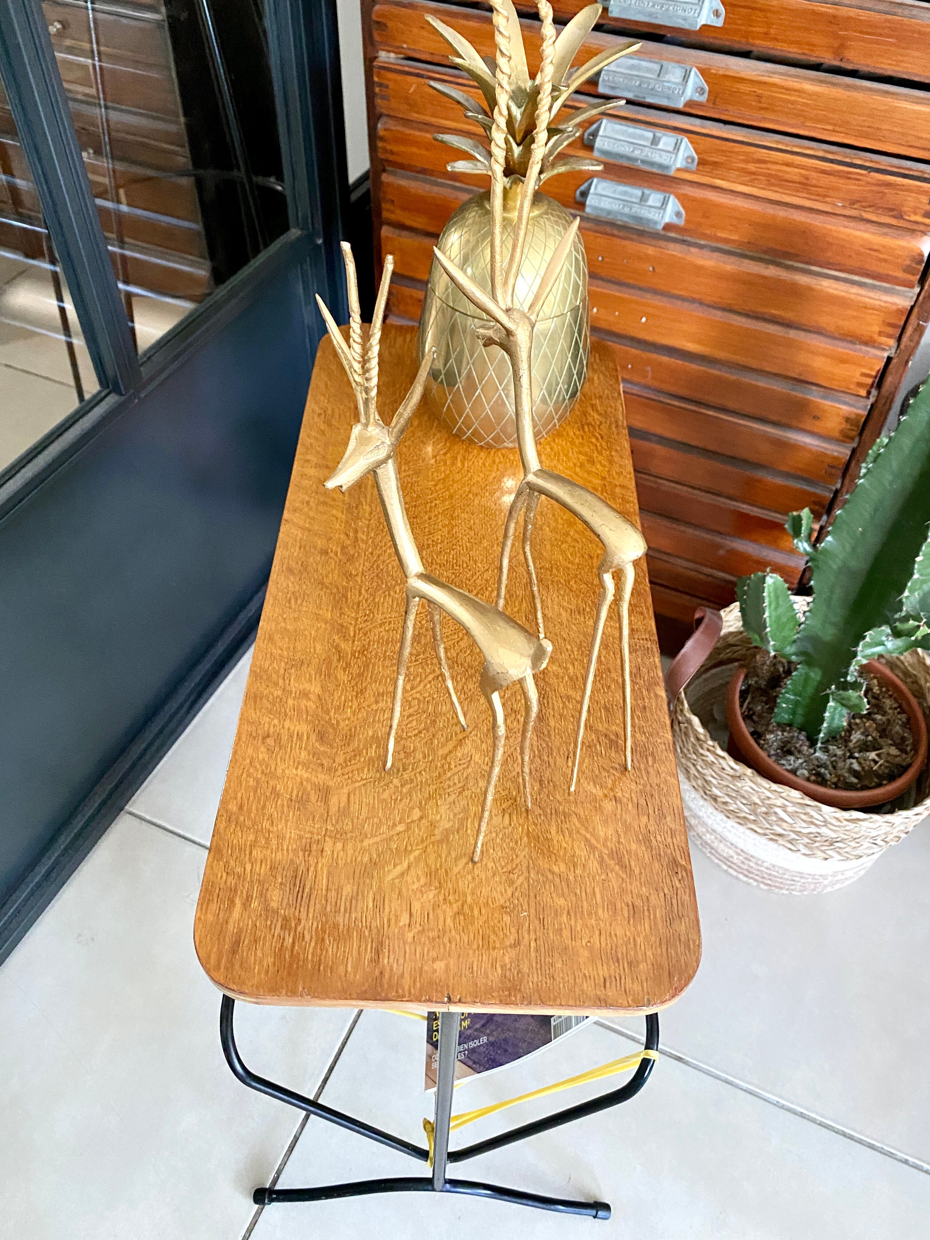 Vintage scoubidou tablet magazine holder