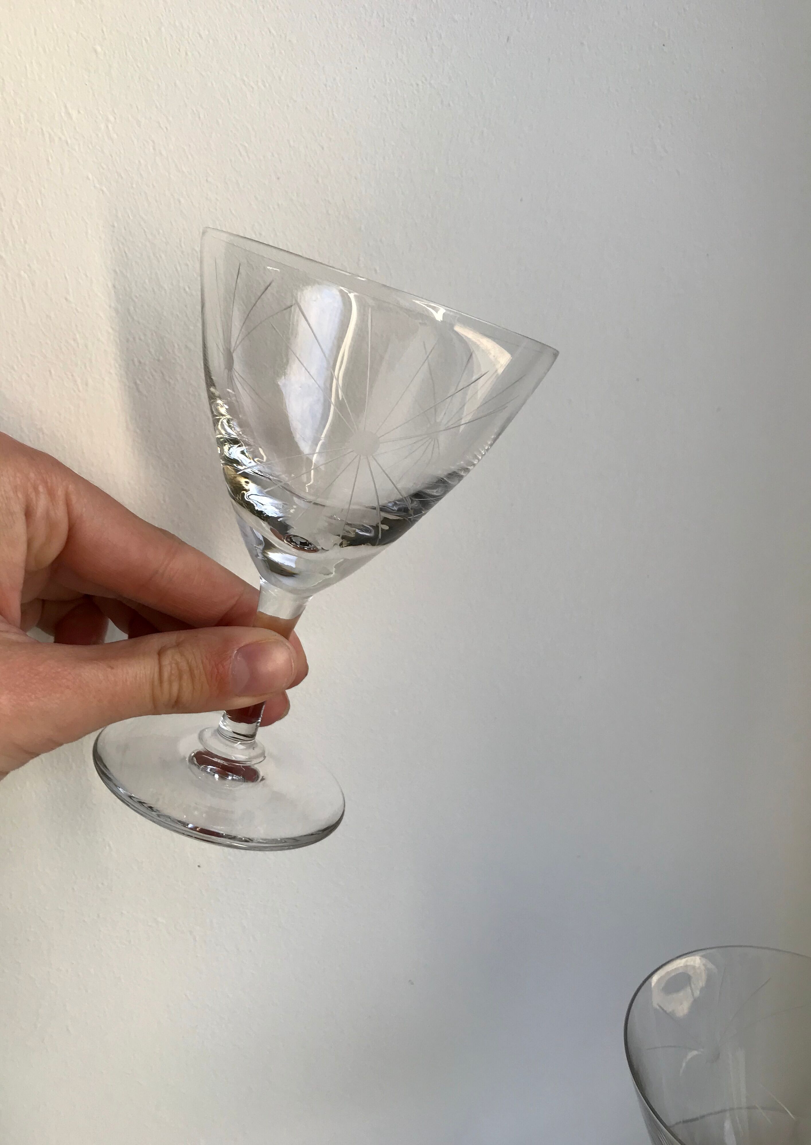 Set of 7 engraved wine glasses star model 50s