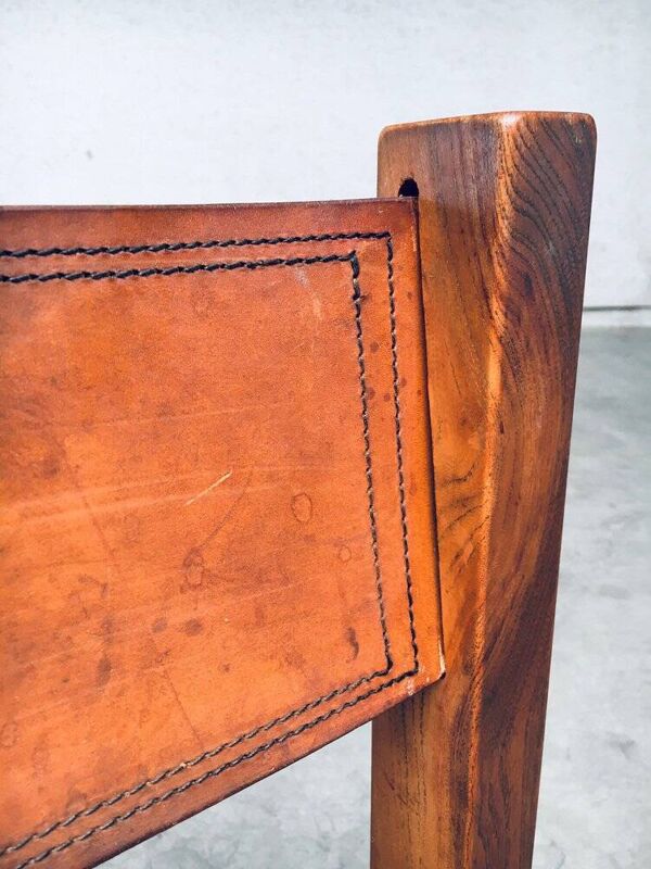 Elm & Cognac Leather Dining Room Chairs Set in the style of Pierre Chapo, Italy, 1960s, Set of 4