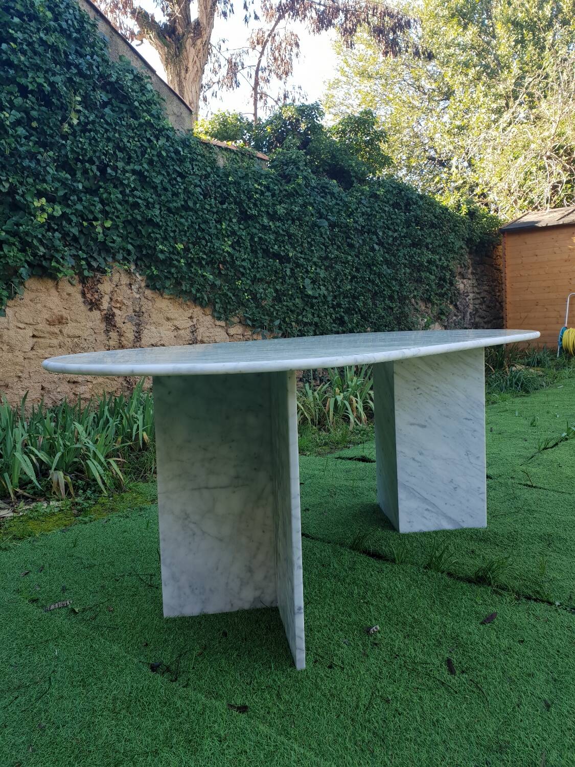 Marble dining table 1980