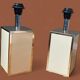 Pair of lamp bases in gilt metal and cream lacquer, Hollywood Regency style, 1970
