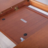 Mid-Century Teak Extendable Dining Table from McIntosh, 1960s