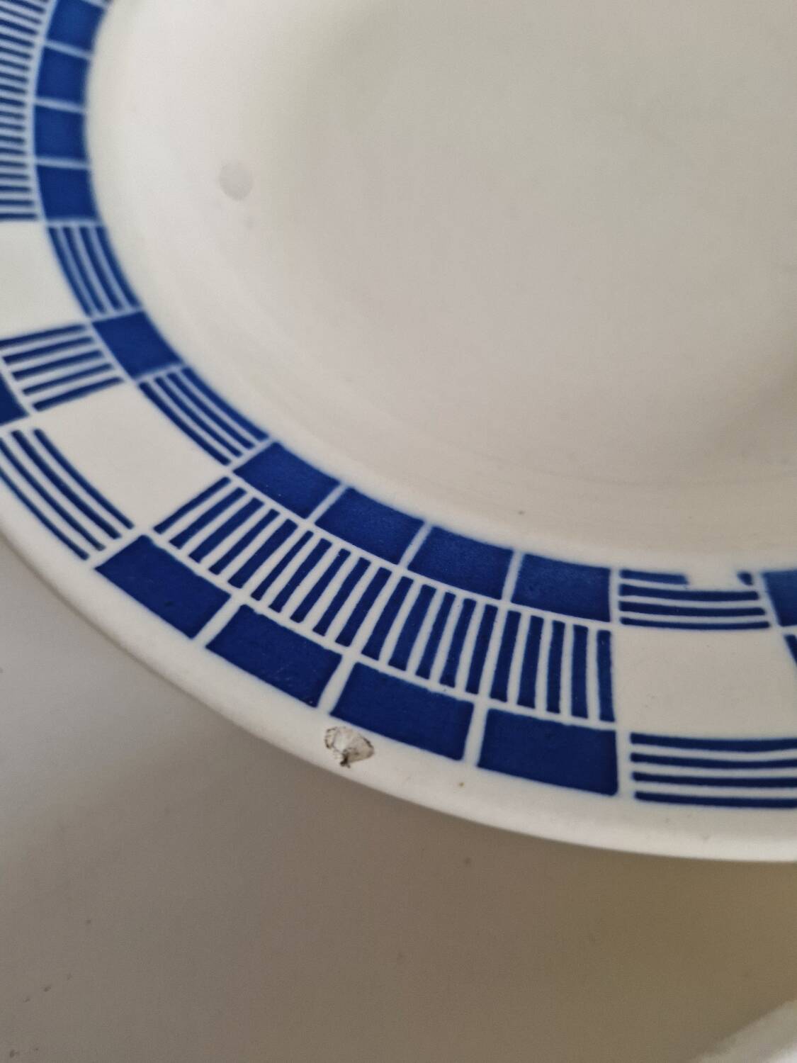 Set of 6 Badonviller Nil Model soup plates