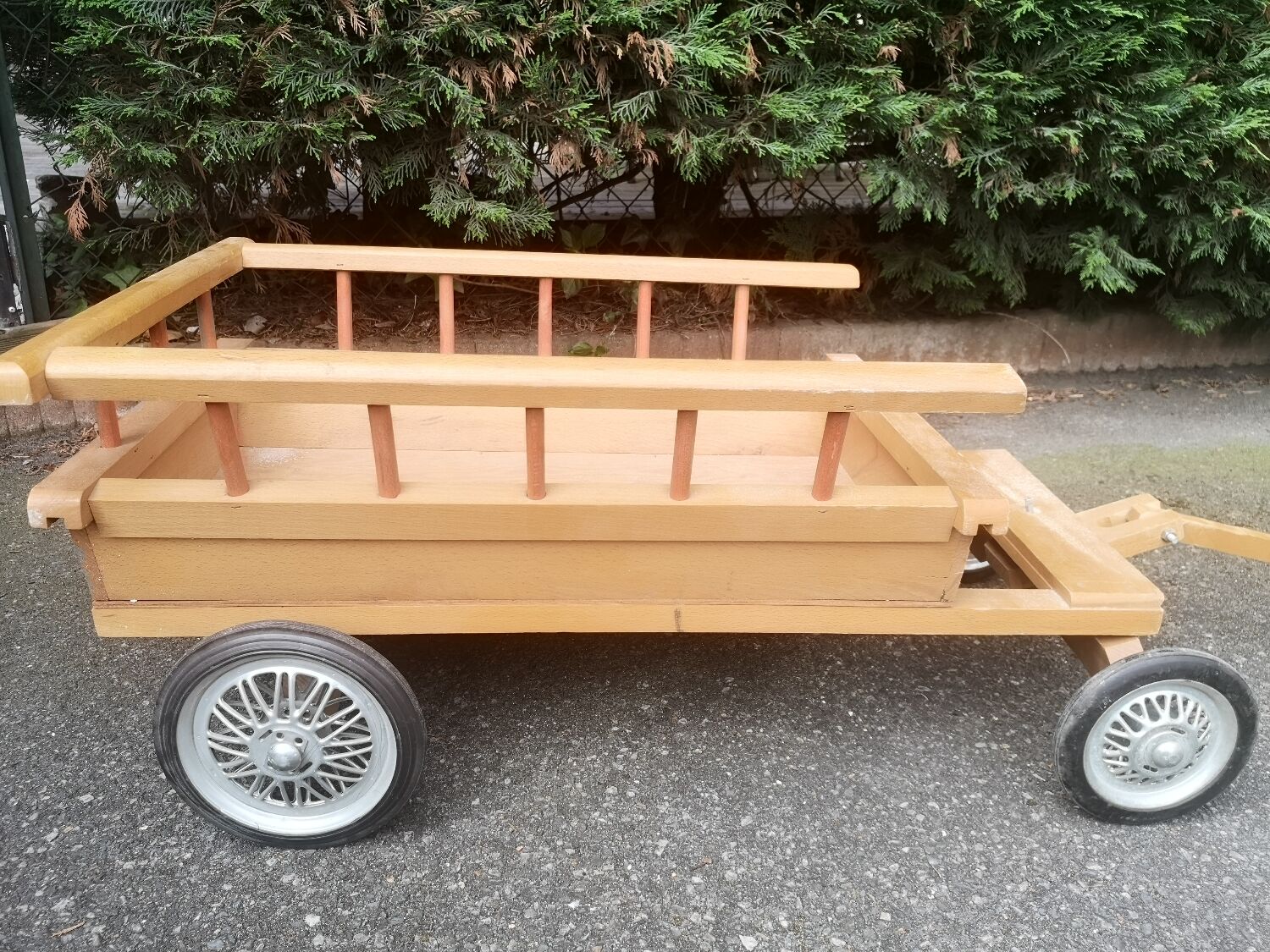 Traditional wooden cart
