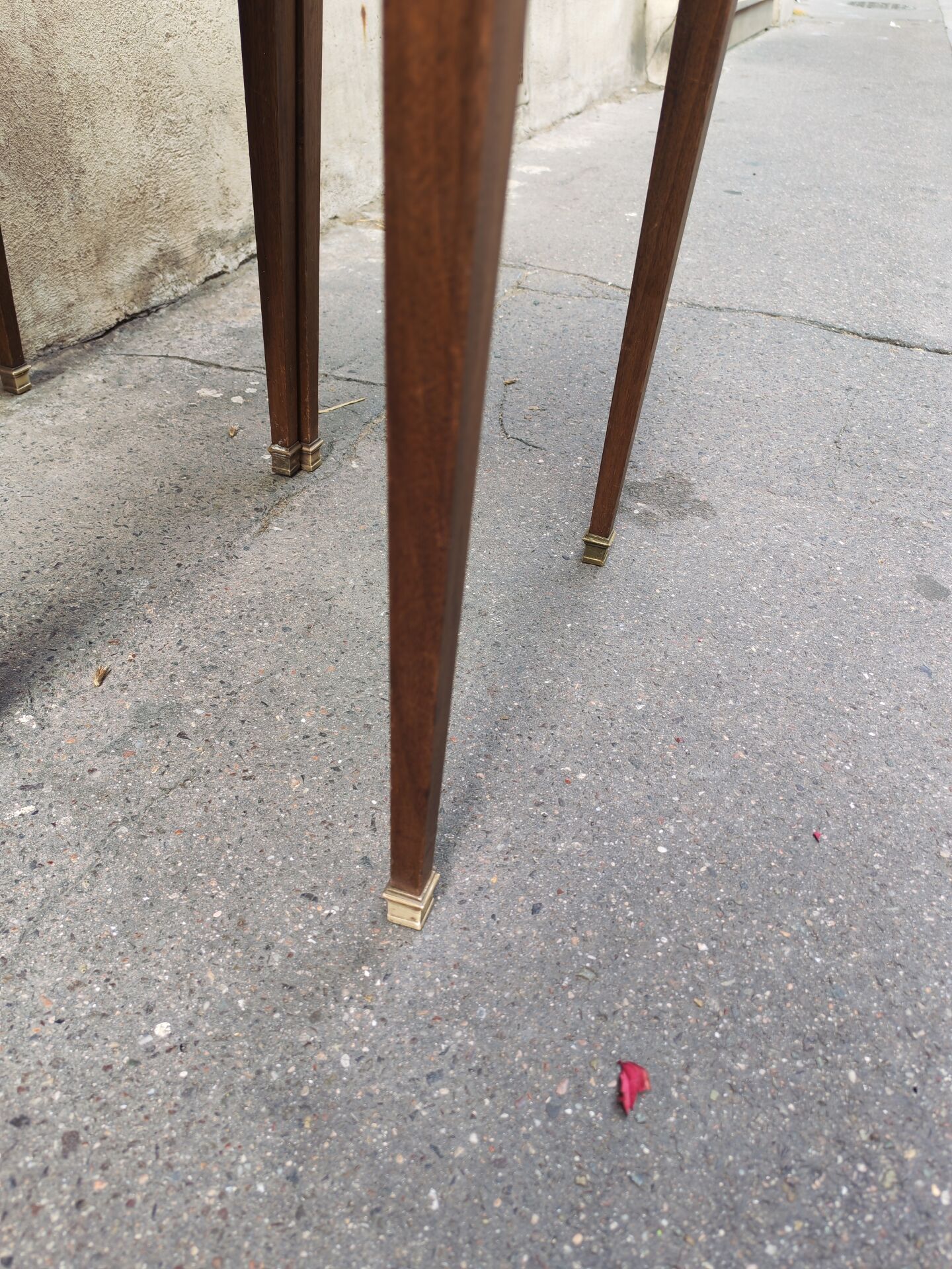 Pair of nesting tables in wood