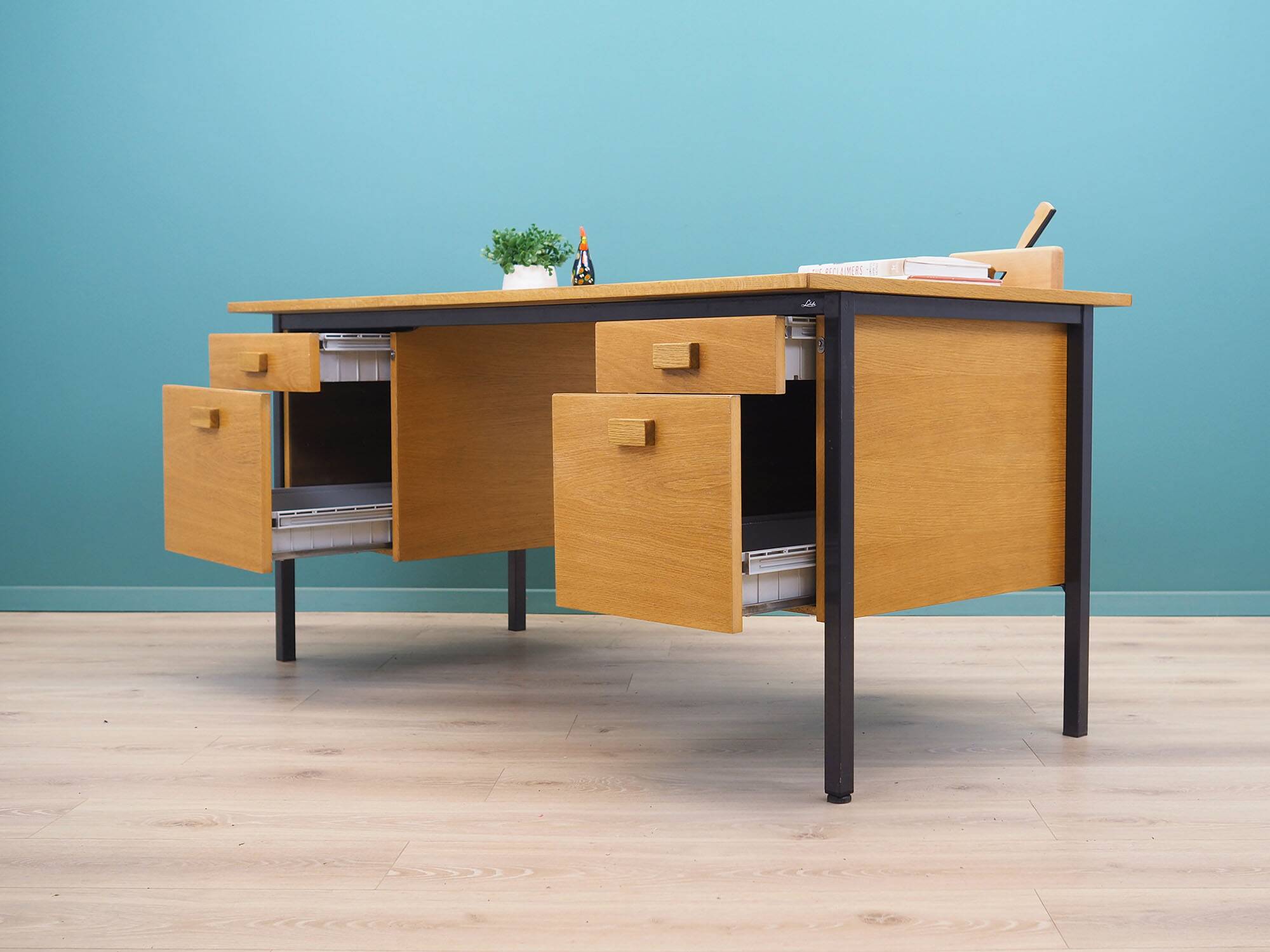 Ash desk, Danish design, 1980s, production: Labofa Møbler