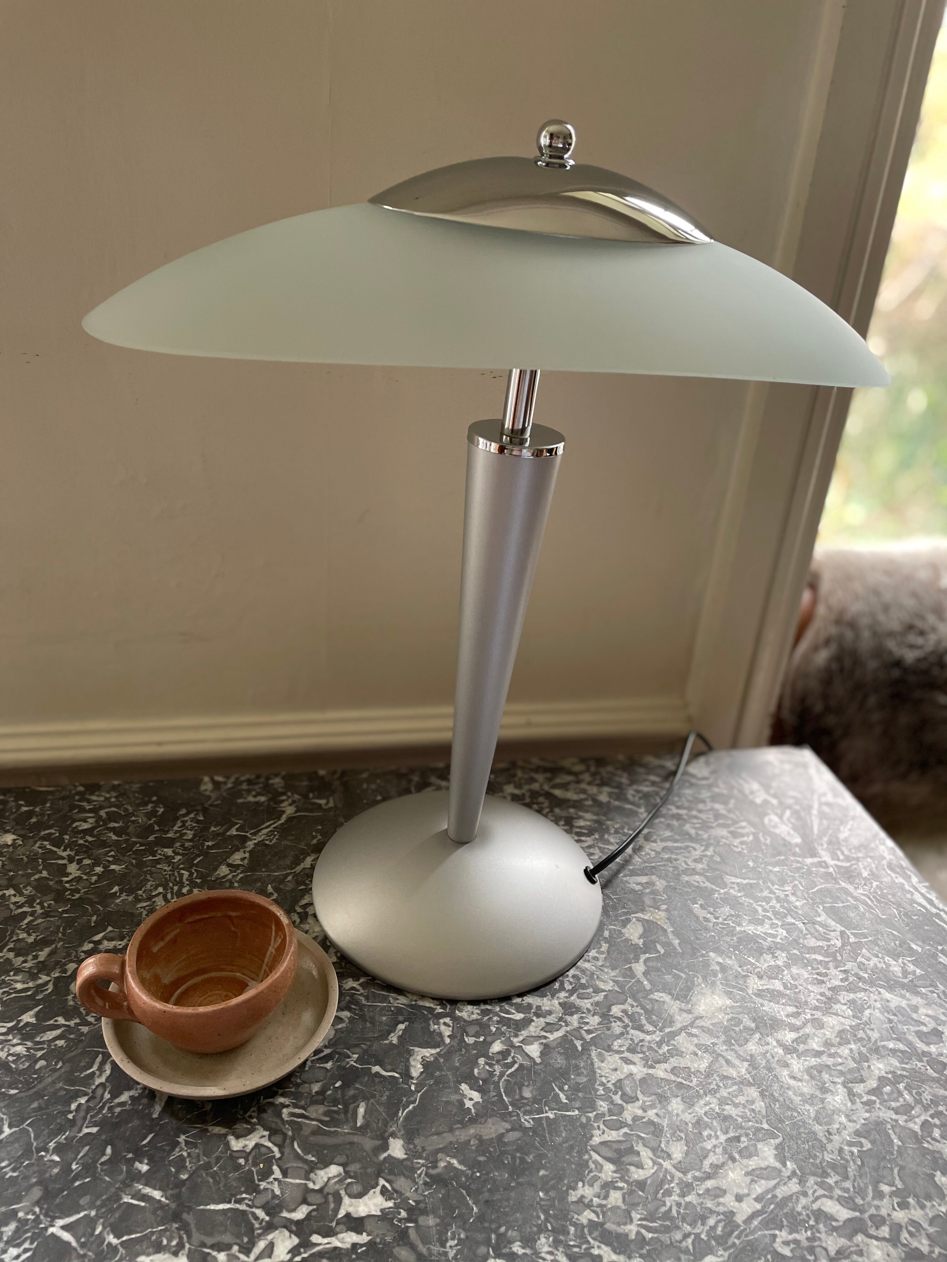 Unilux mushroom lamp