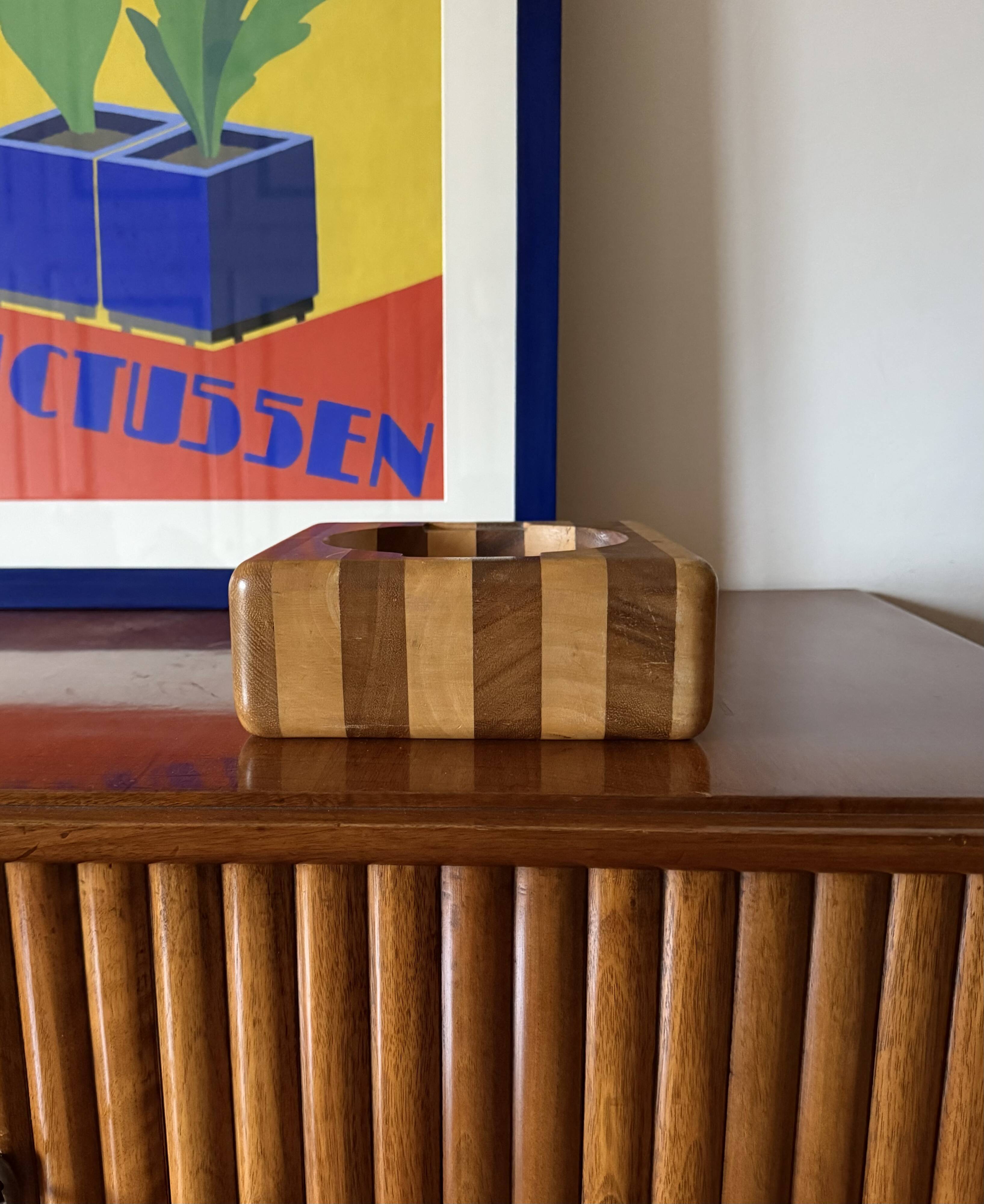 Mid-century wood ashtray / bowl, Italy ca. 1970