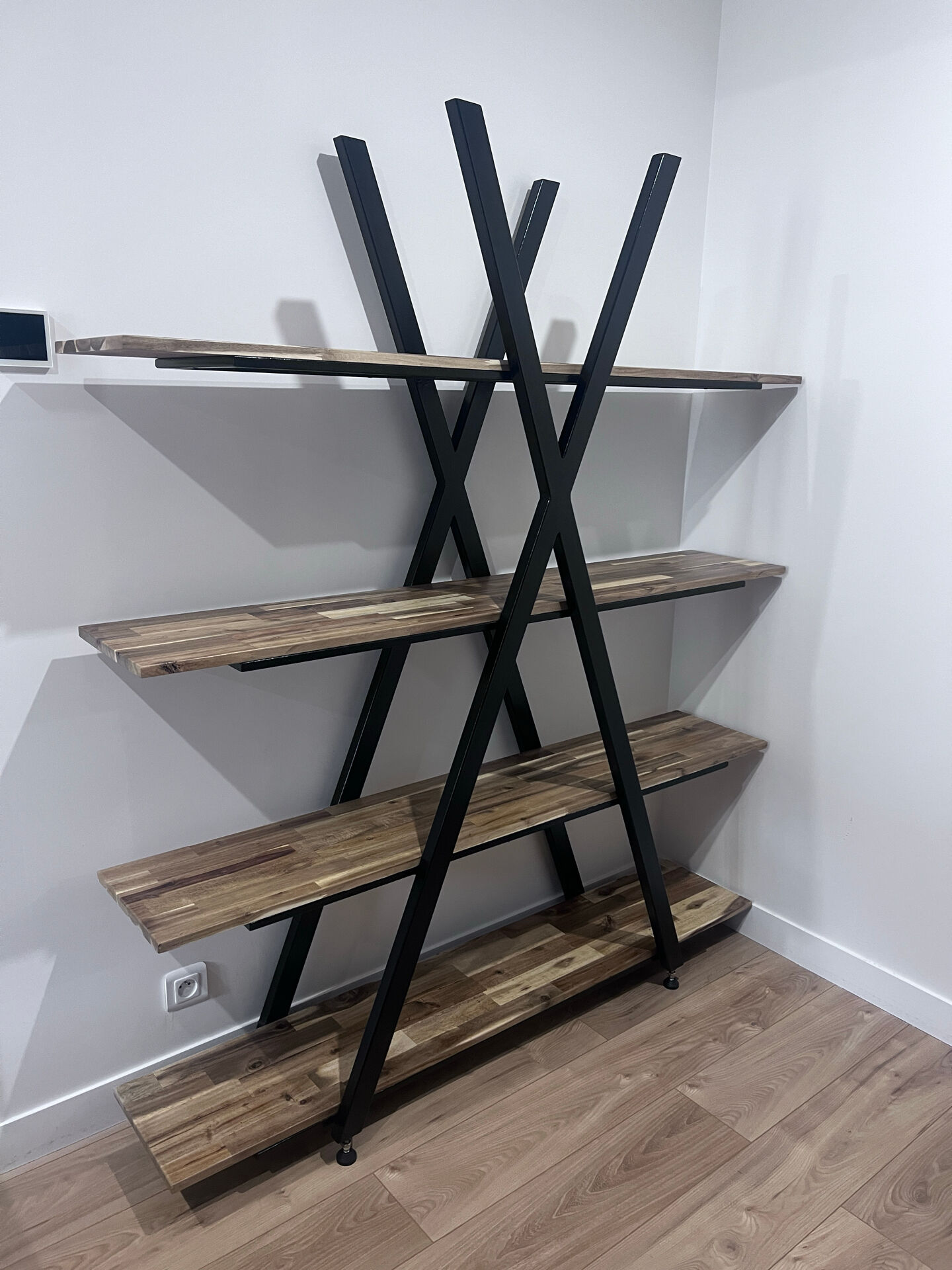 Handcrafted bookshelf