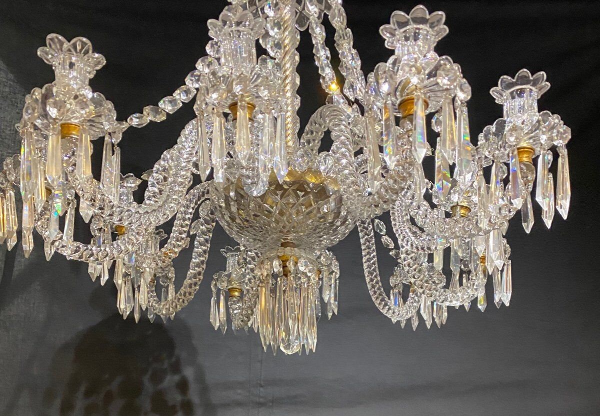 Lustre Baccarat douze branches début XXème