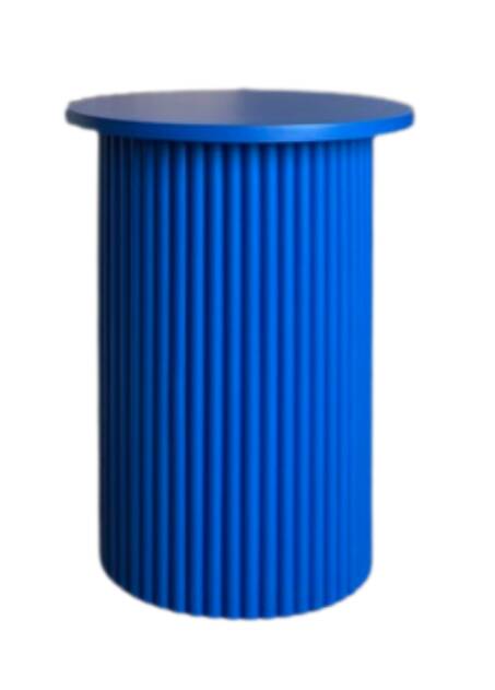 Page 1 of 8 Petite table de chevet ronde et cannelée en bleu klein