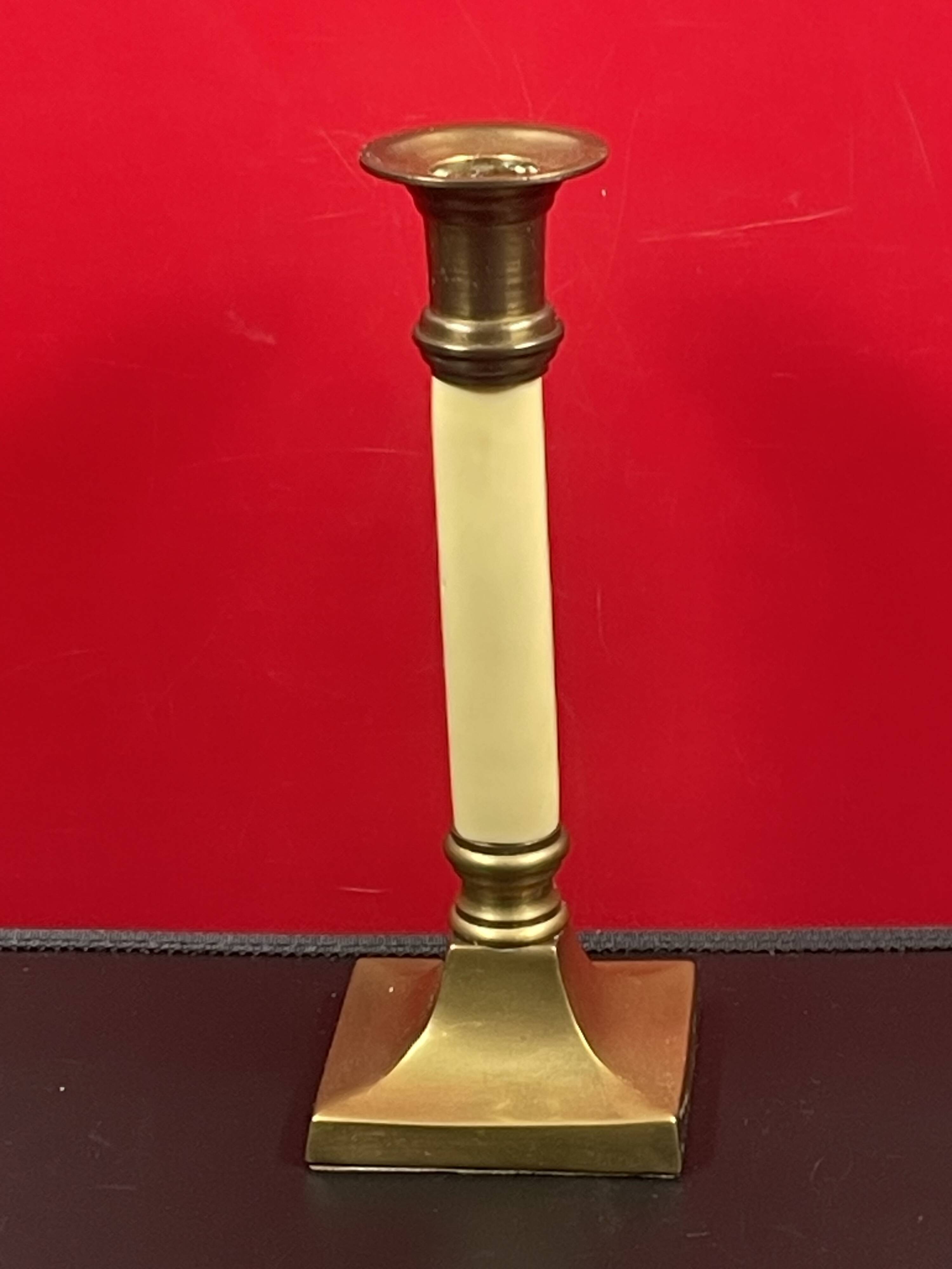 Bougeoir ancien en laiton dore 20 cm