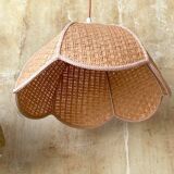 Wicker flower suspension