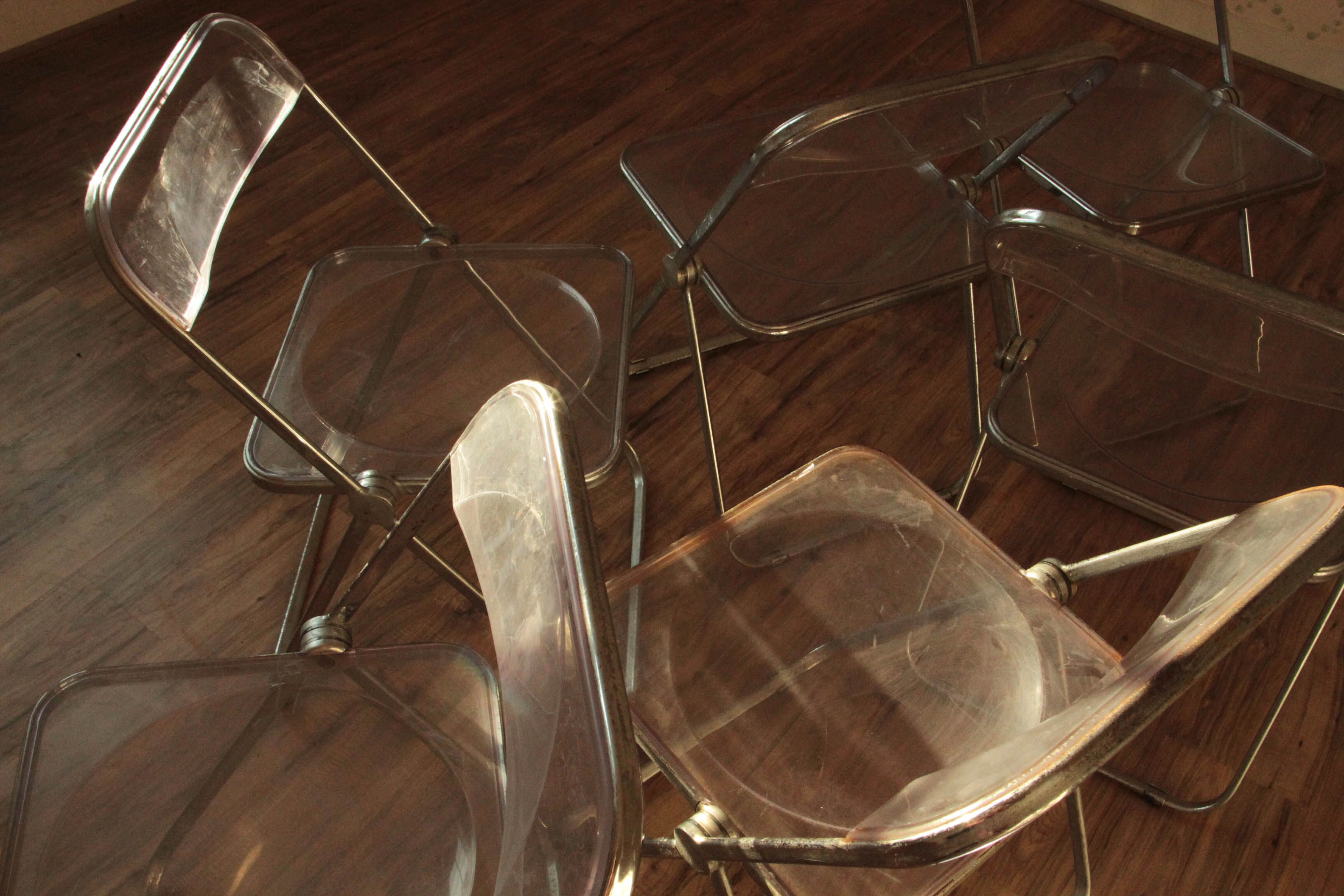 5 chairs folded castelli