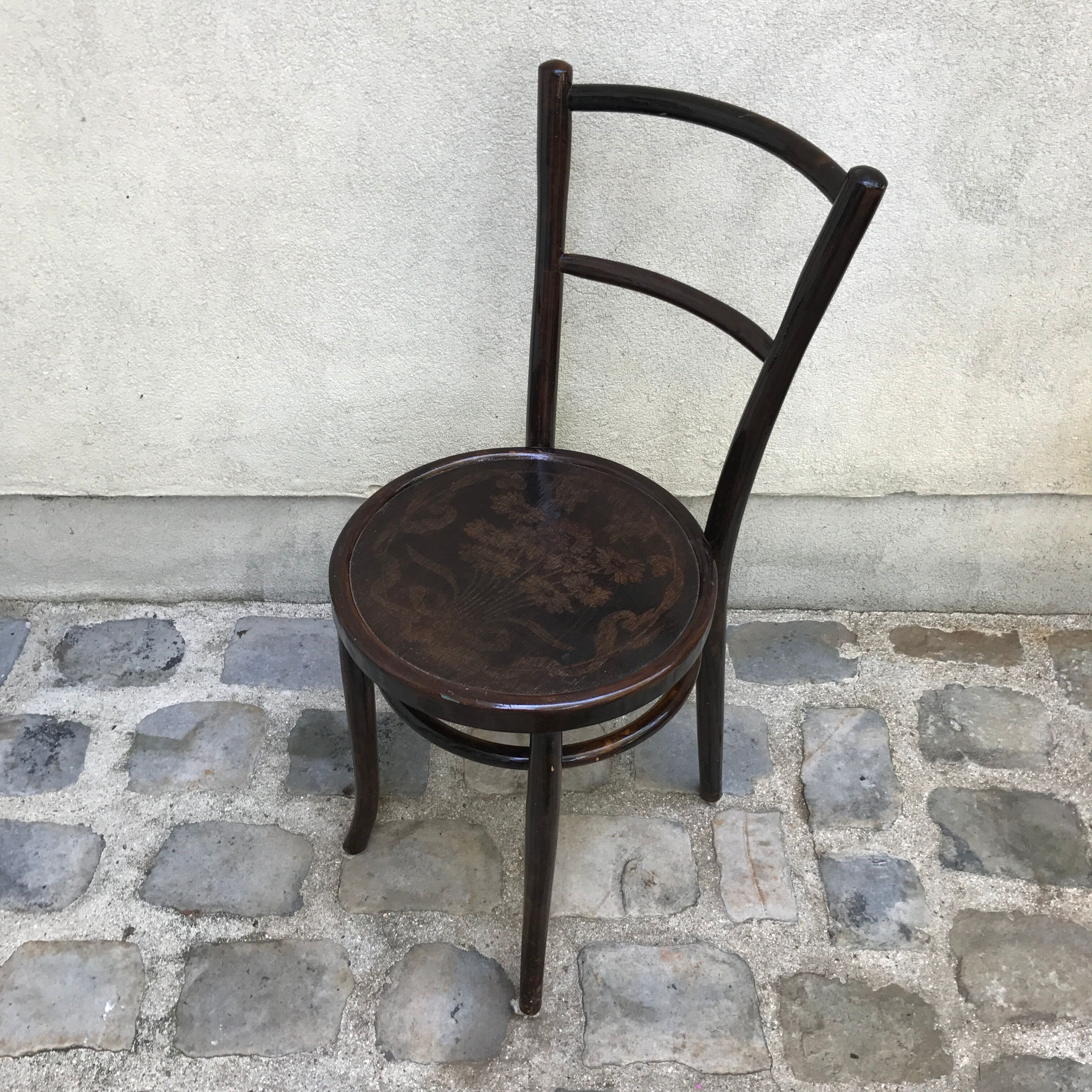 Lot de 4 chaises bistrot dépareillées