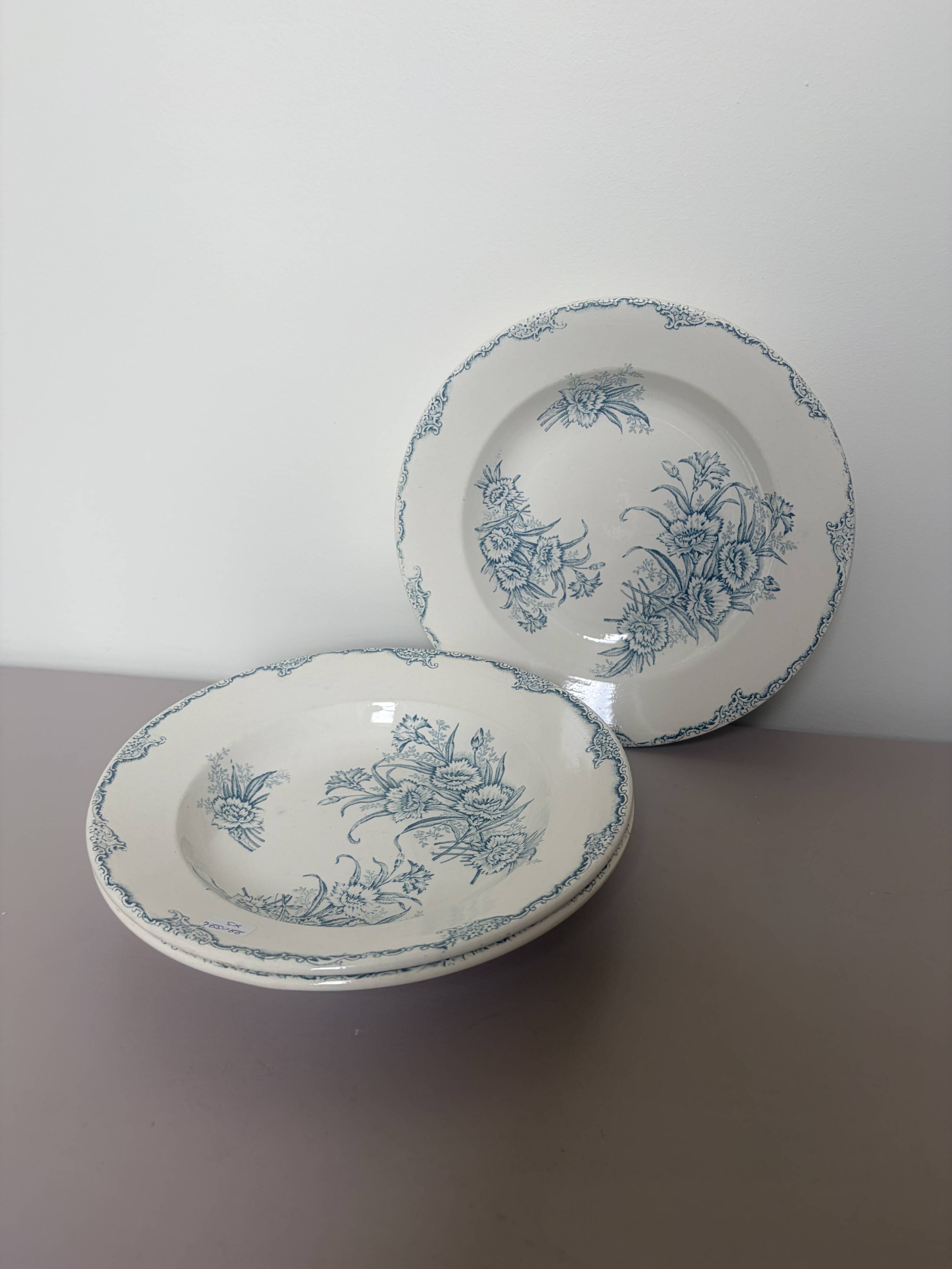 3 vintage deep plates in ironstone by L&G model Oeillets 220524