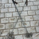 Paire de bâtons de ski anciens en métal L=122