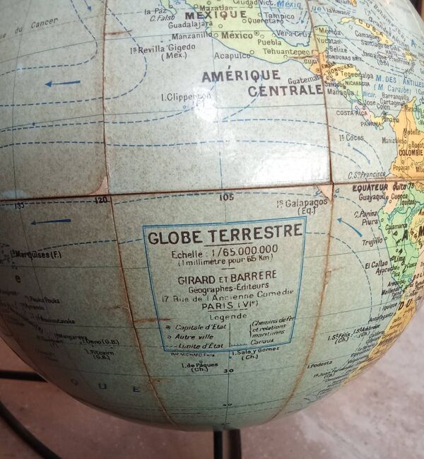 Ancien globe terrestre mappemonde Girard et Barrère