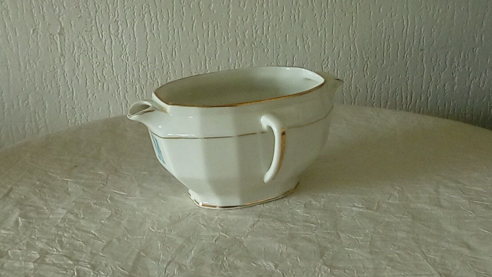 Lean and fat gravy boat in Limoges porcelain