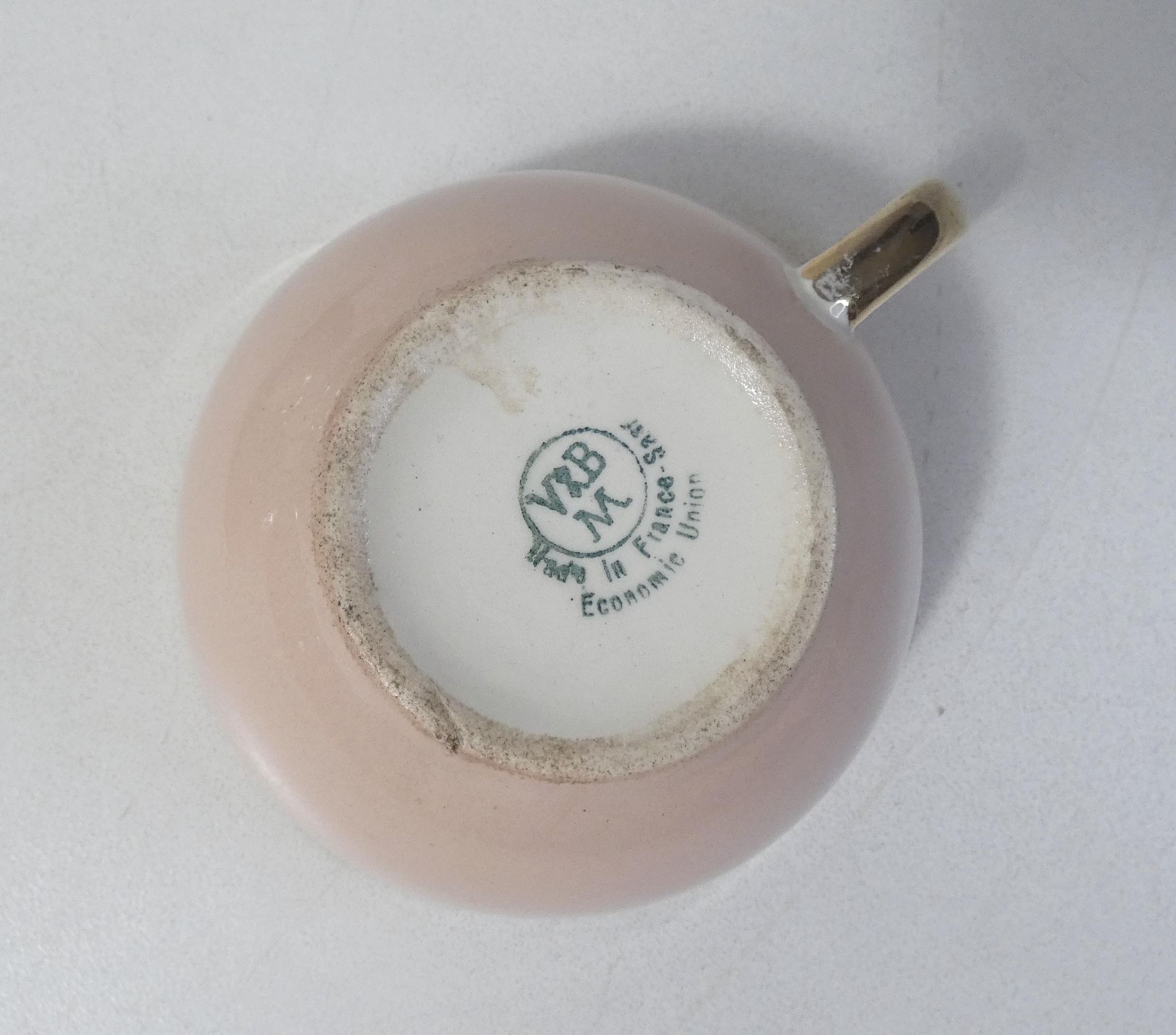 5 tasses Villeroy & Boch rose et or par Lucien Engel