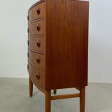 Commode avec miroir par Kai Kristiansen