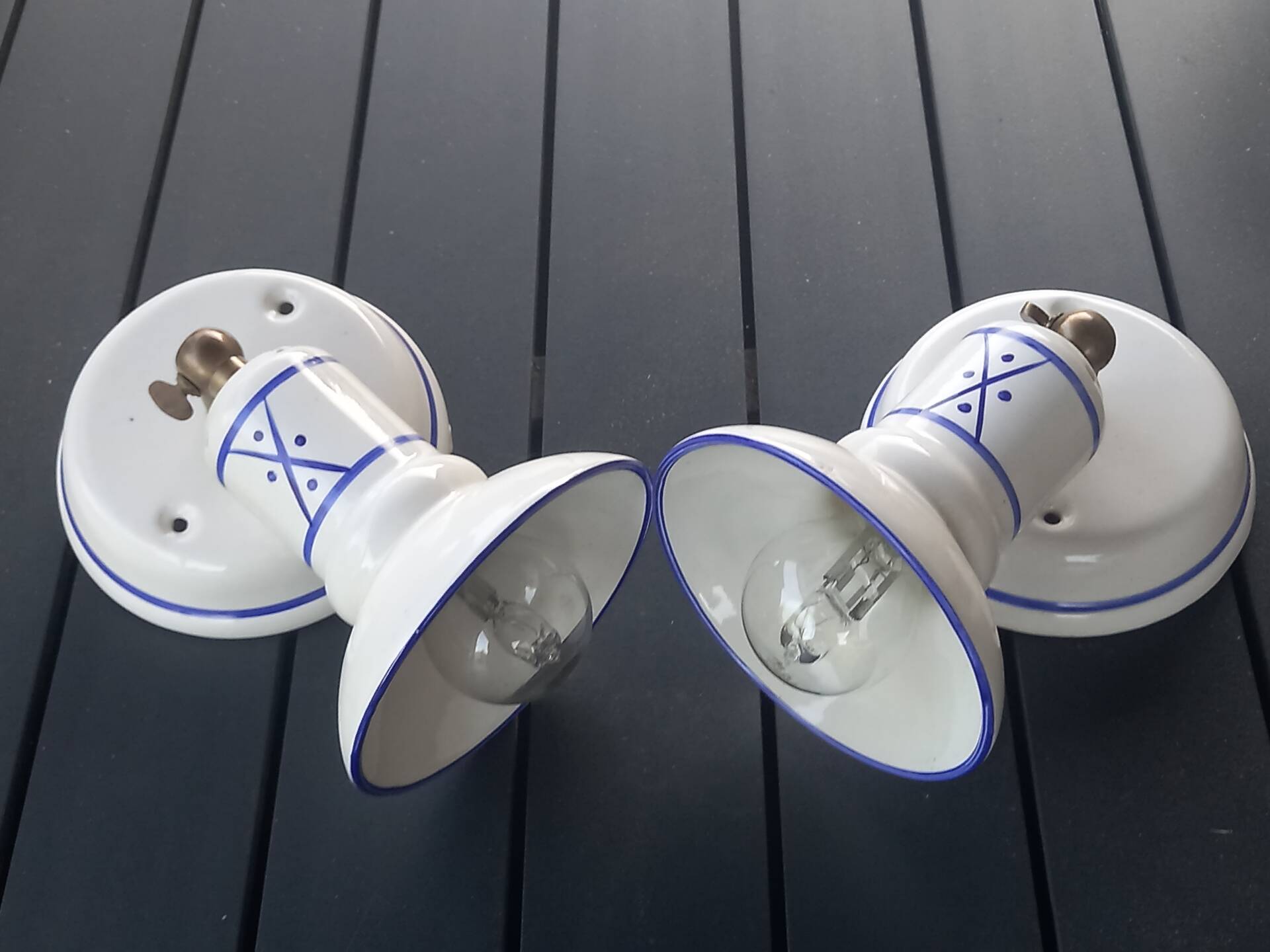 Pair of wall sconces