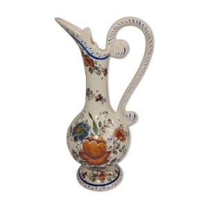 Pichet en porcelaine Delft, signée