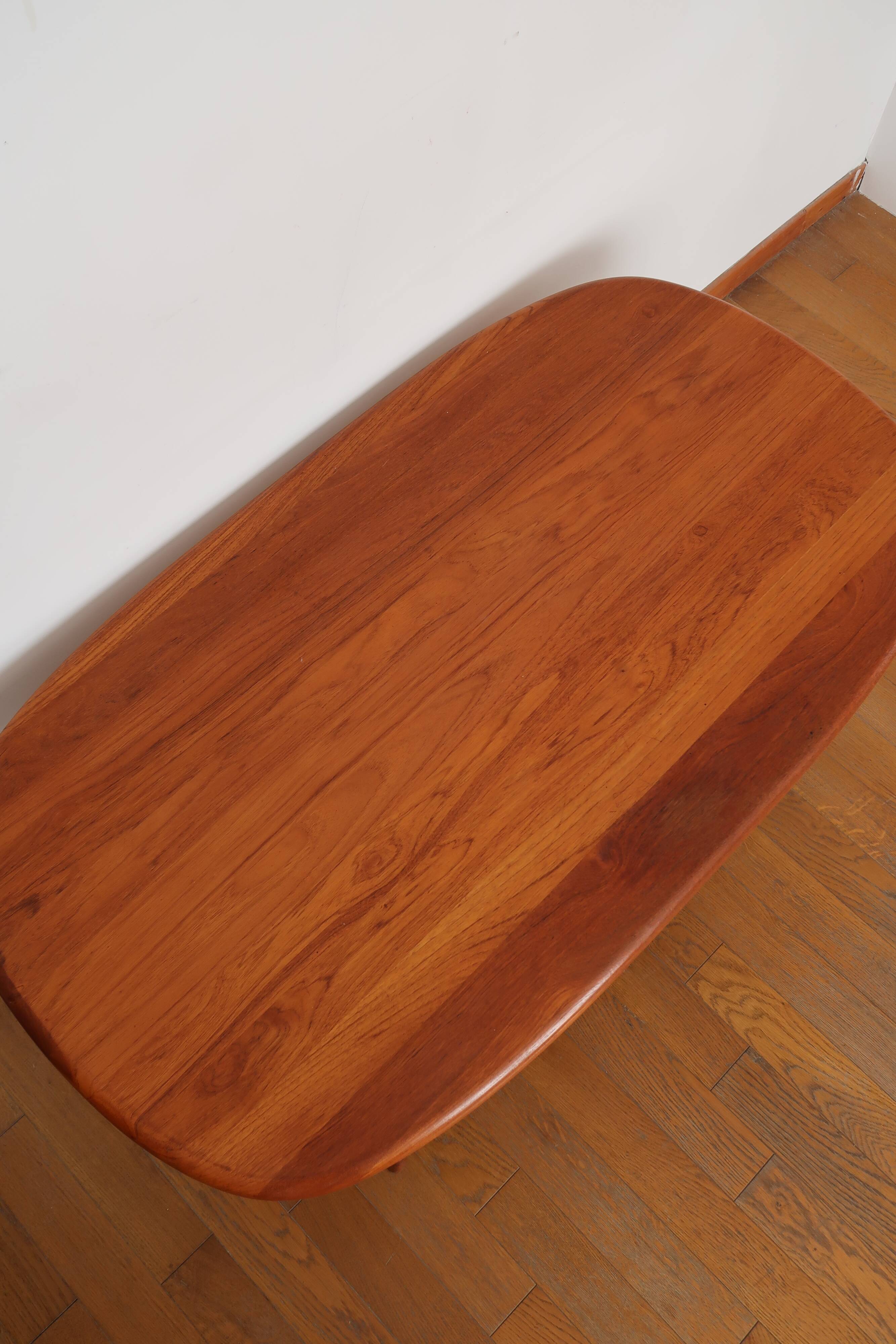 Large Scandinavian coffee table Dyrlund