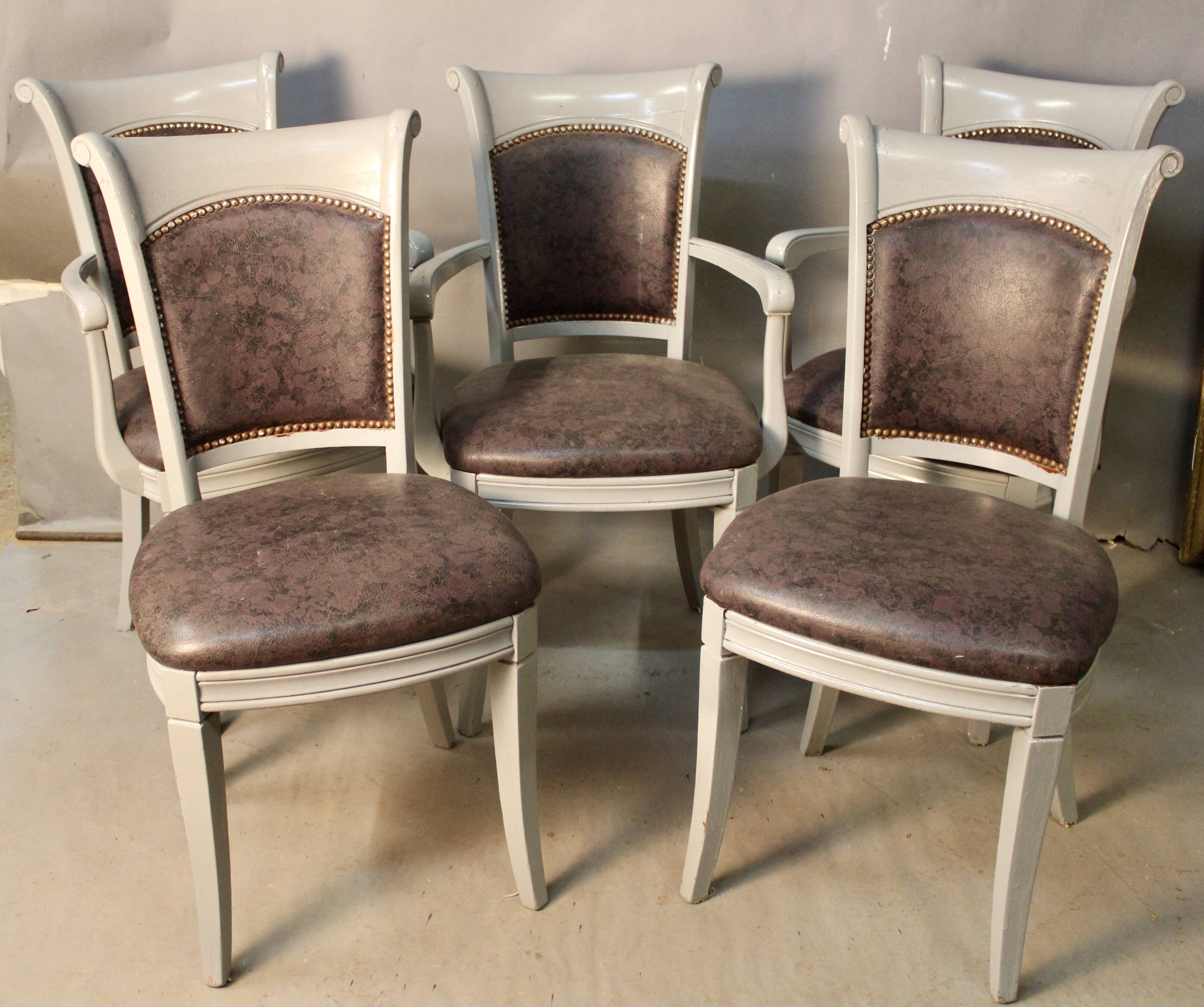 Suite of 3 armchairs and 2 restaurant chairs