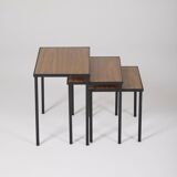 Set of nesting tables