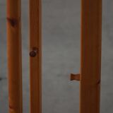 Modern Danish, brutalist round coat rack in solid pine, cylindrical shape, 1970s.